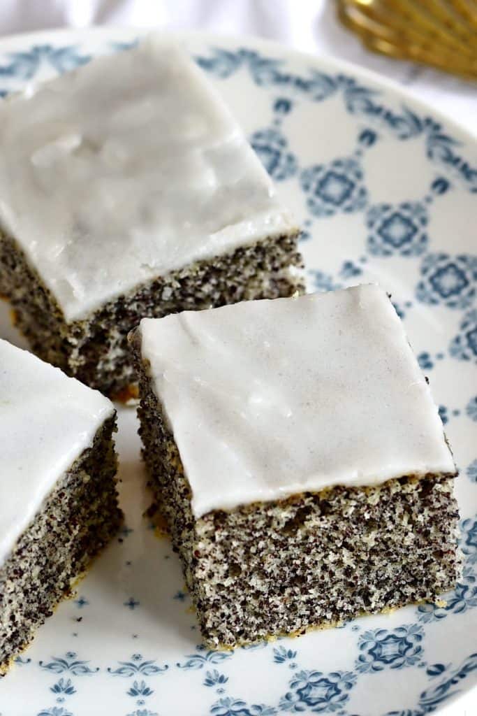 Mohnkuchen mit Zitronenglasur - Culina Bohemica