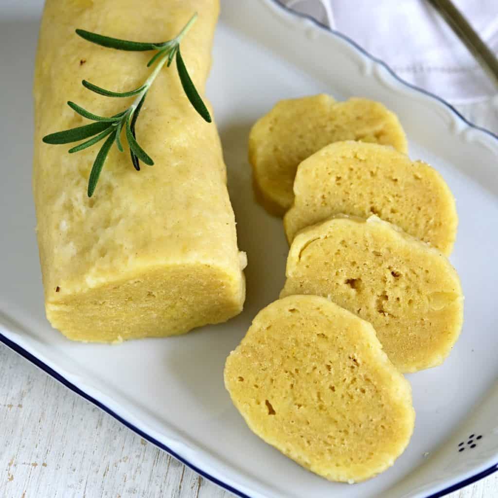 Einfache Stampfkartoffeln mit Zwiebeln und Speck - Culina Bohemica