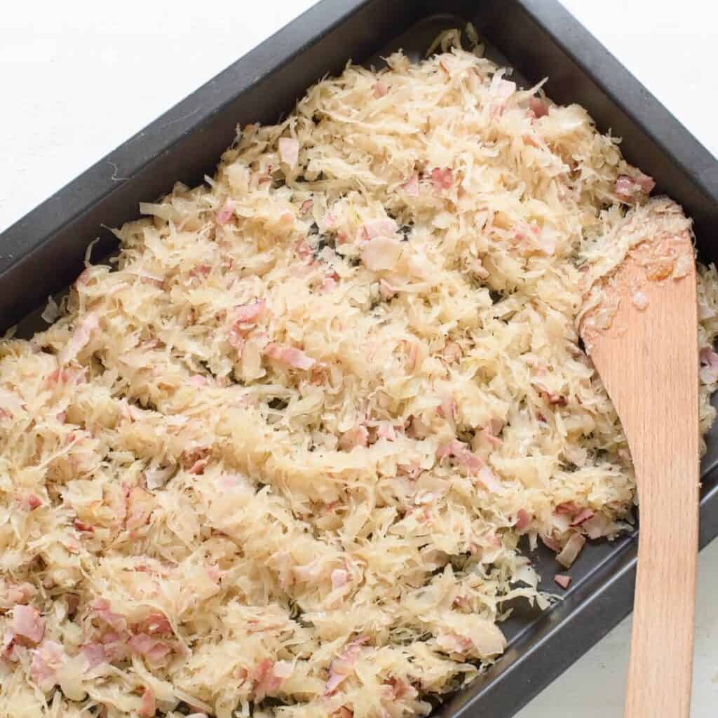 Sauerkrautstrudel mit Blätterteig - Culina Bohemica